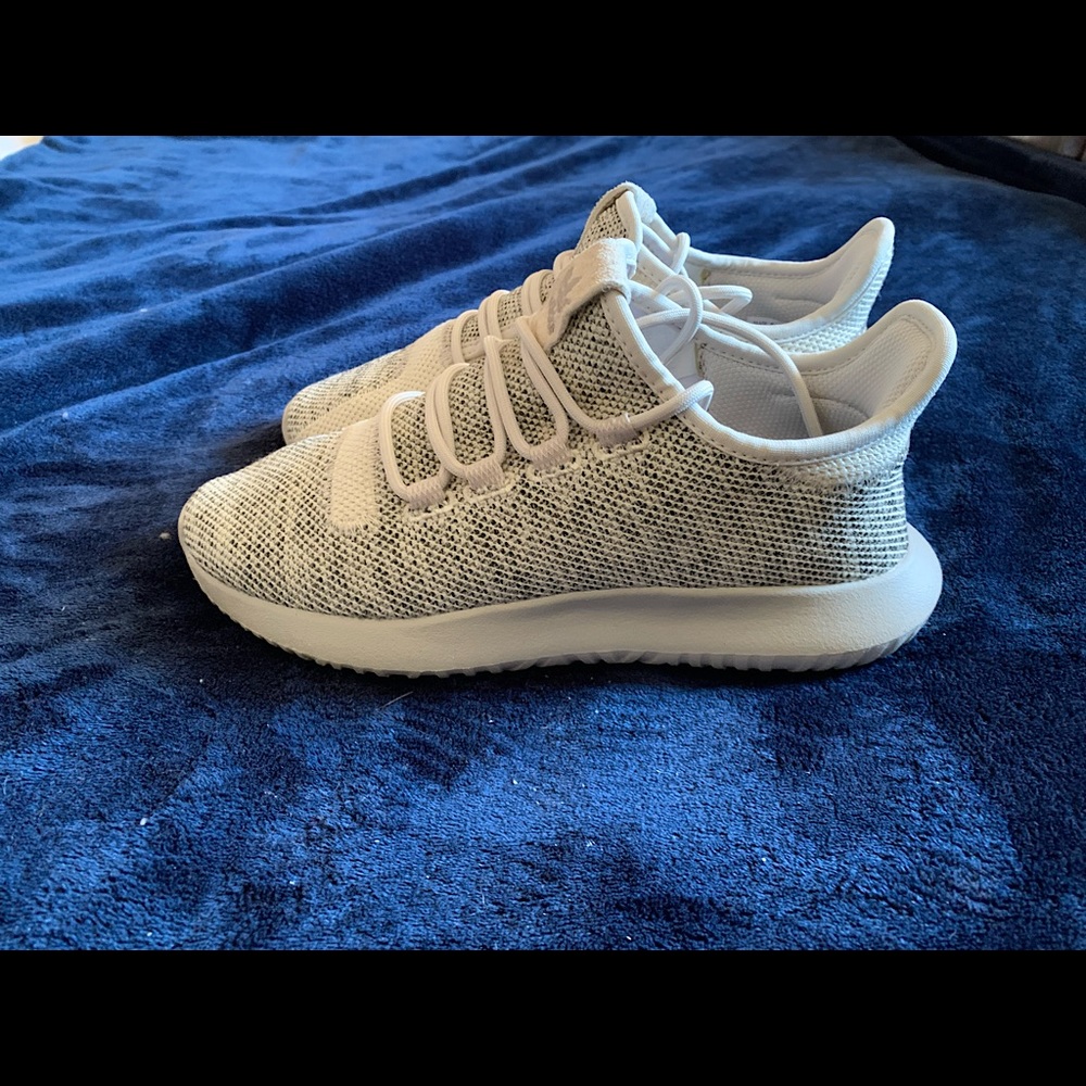 ADIDAS TUBULAR SHADOW (M) 5 SZ (W) 6.5